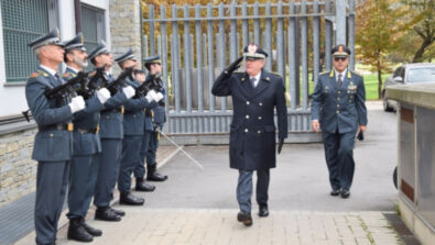 Giuseppe Arbore comandante regionale Guardia di Finanza visita Sondrio