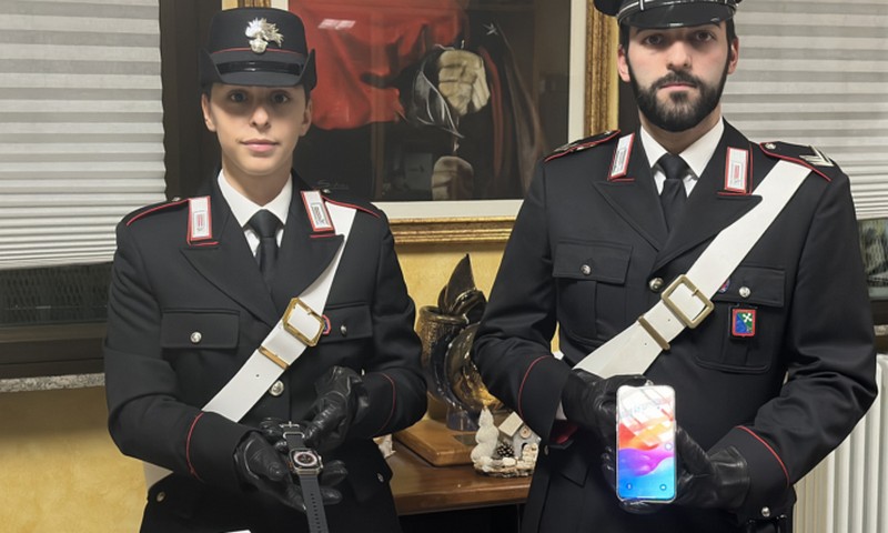 Prodotti contraffatti carabinieri morbegno