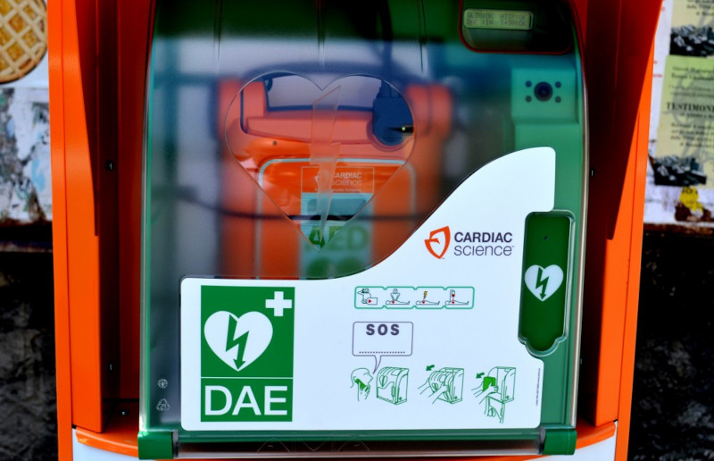 DAE defibrillatore generica