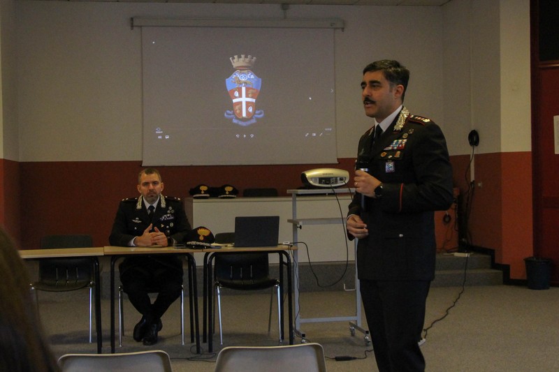 Incontro legalità Carabinieri Sondrio e studenti Liceo Nervi-Ferrari