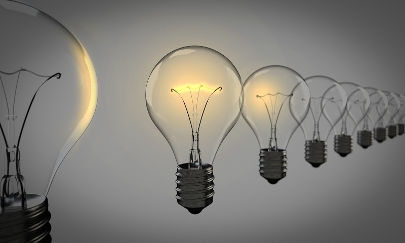 Elettricità lampadine pixabay