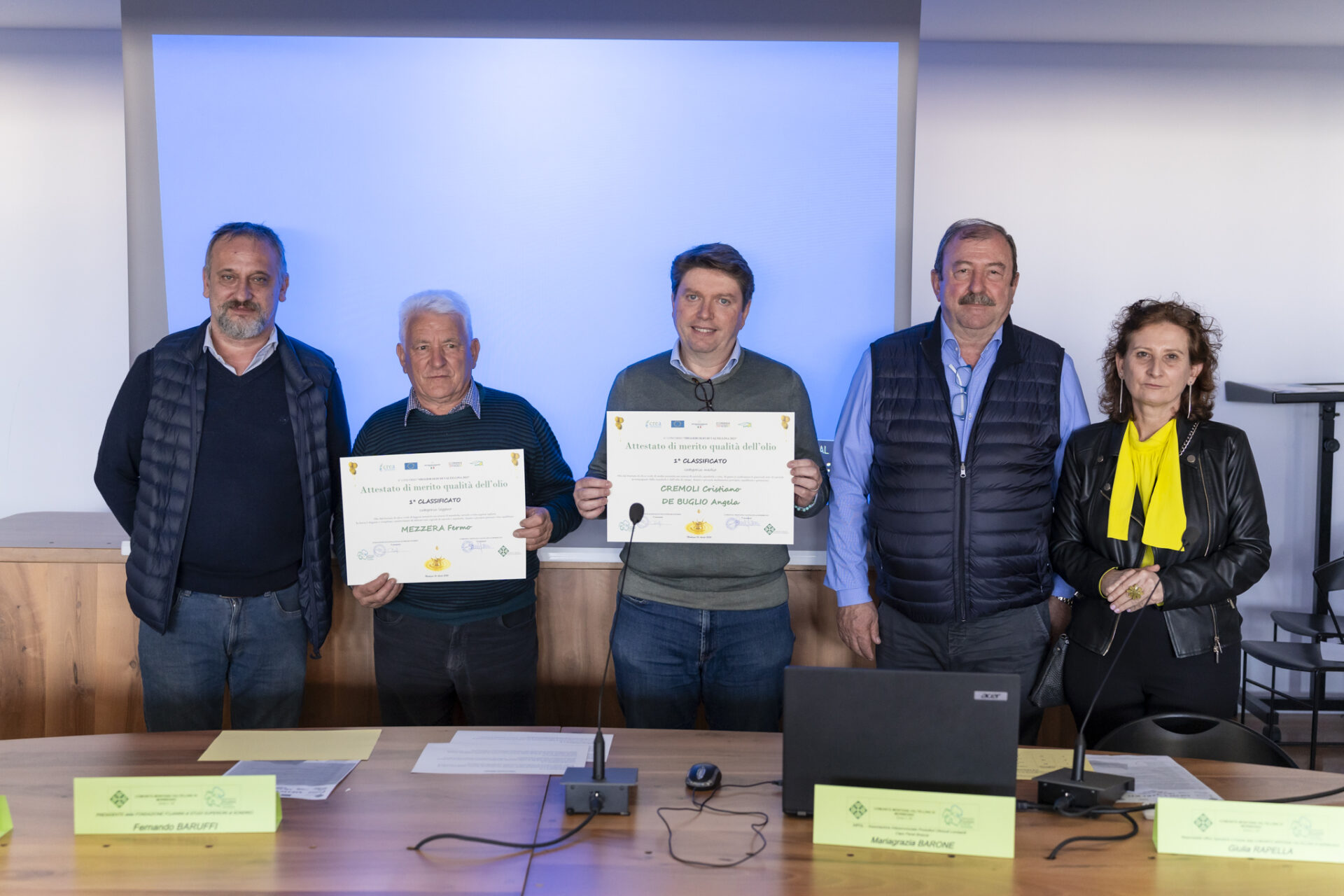 Olio Valtellinese Walter Magrin, Fermo Mezzera, Cristiano Cremoli, Stefano Baruffi, Giulia Rapella