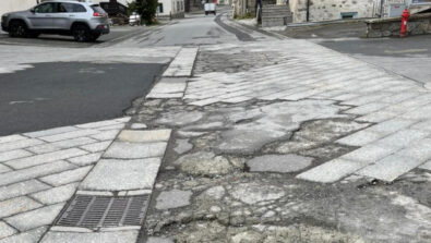 Piazza San Rocco Livigno asfaltatura