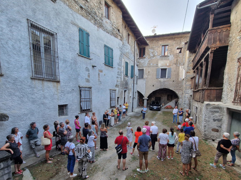 Chiuro passeggiata luoghi d'acqua