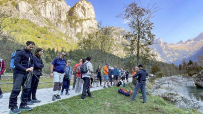 Piantumazione alberi adottati Val di Mello