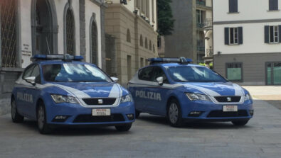 Polizia Stato controlli Piazza Garibaldi Sondrio