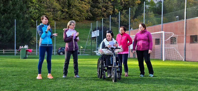 Valdisotto Datti una mossa in rosa camminata