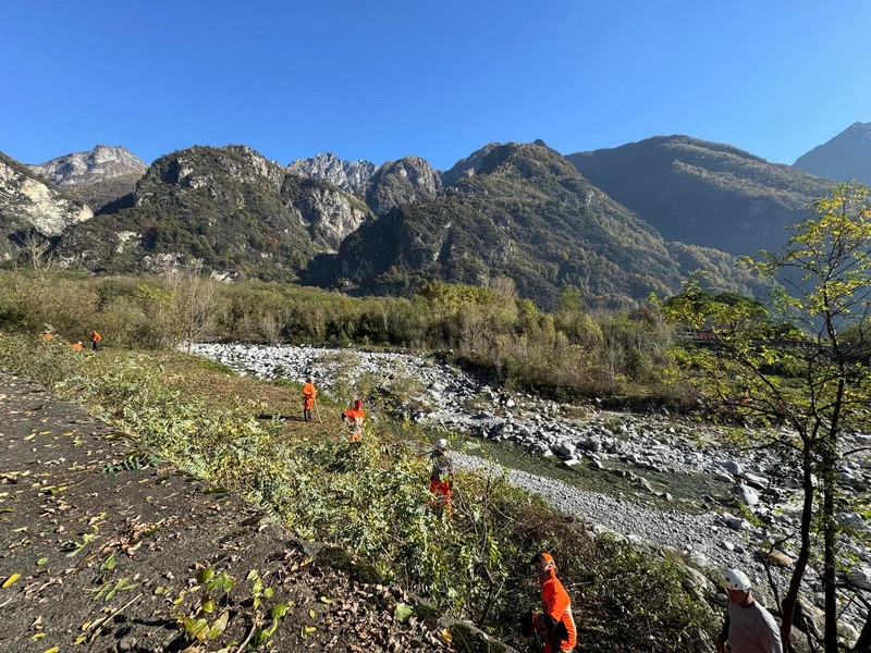 Fiumi sicuri pulizia torrente Codera