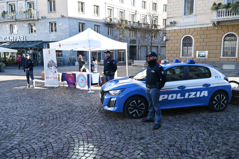 Polizia Stato Sondrio violenza sulle donne 25 novembre