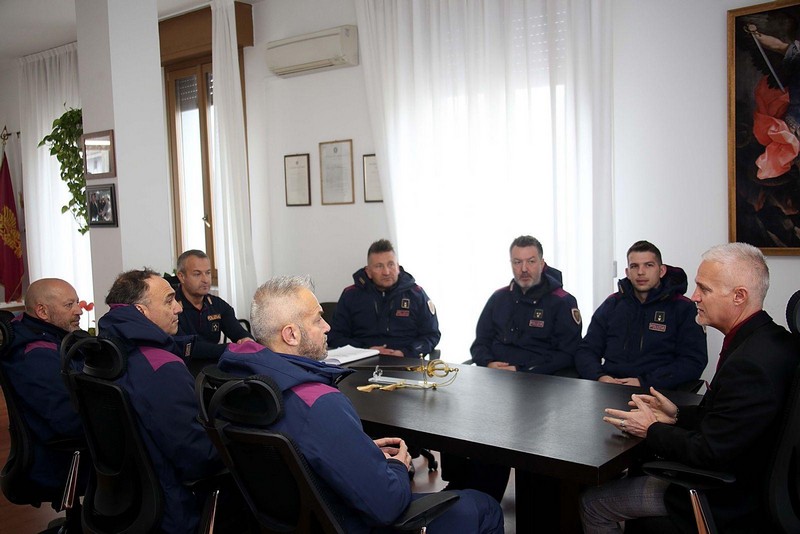 Polizia di Stato Sondrio team sciatori