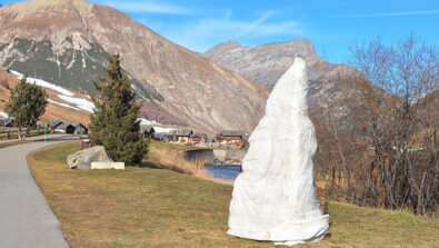 La Leina statua ricordo valanga 1951 Livigno